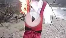 Dirndl brennt 3 Burning Dress